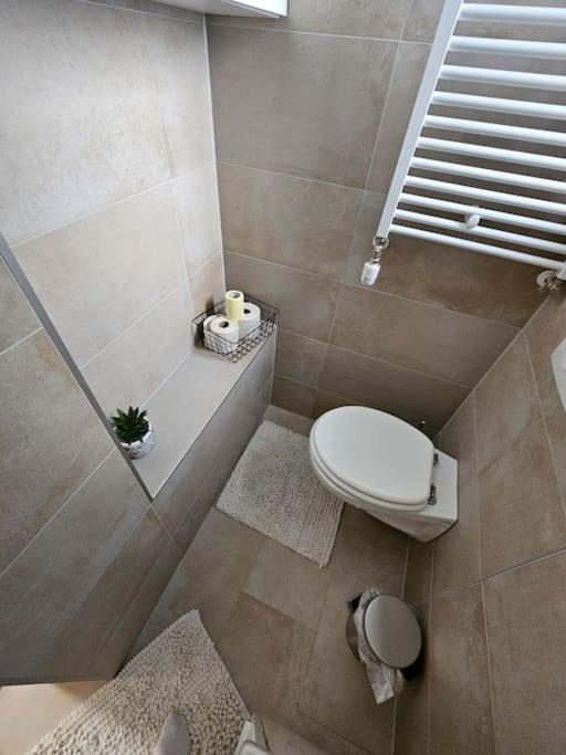 Affordable Suite In Vienna'S Hotpoint Exteriér fotografie