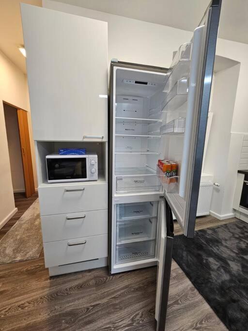 Affordable Suite In Vienna'S Hotpoint Exteriér fotografie